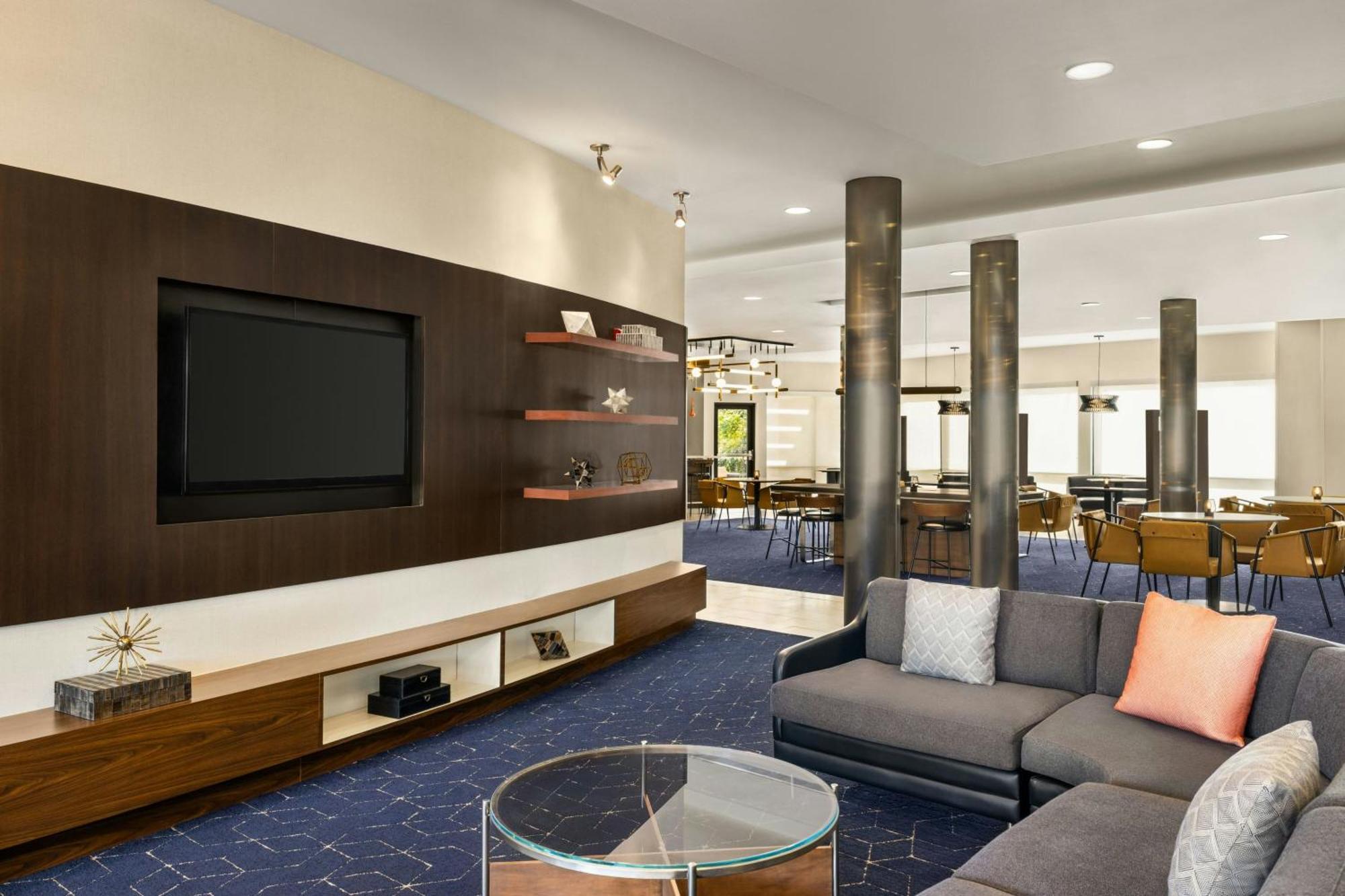 Отель Courtyard Mt. Holly Westampton Экстерьер фото